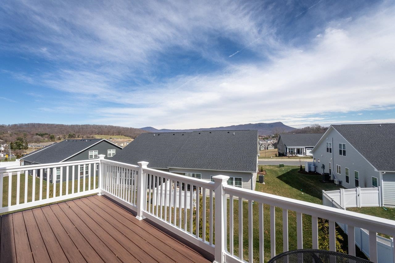 717 BOYERS RD