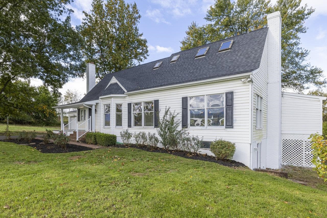 11193 INDIAN TRAIL RD