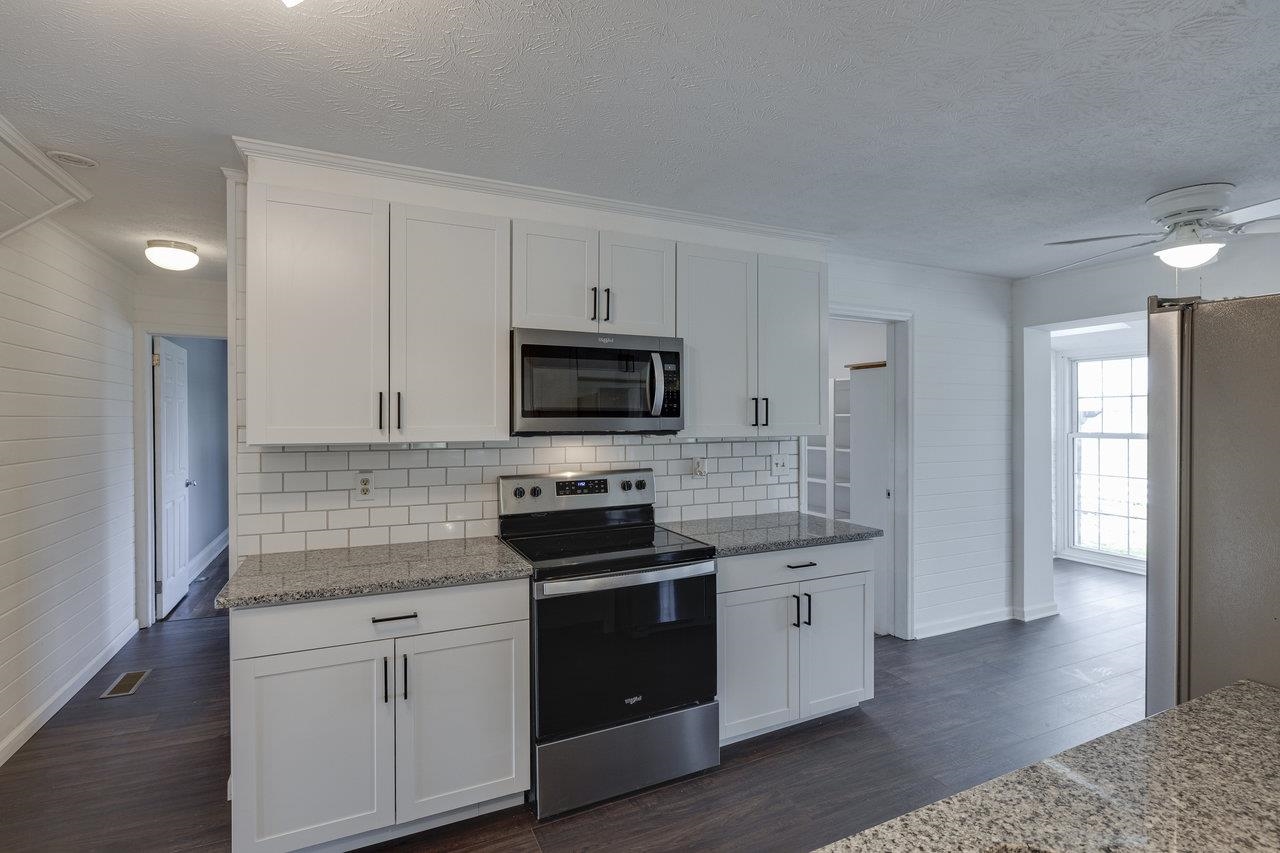 11193 INDIAN TRAIL RD