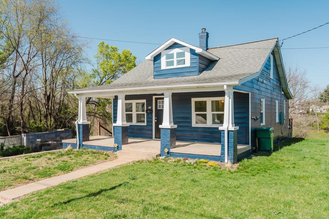 52 BRUMBACK AVE
