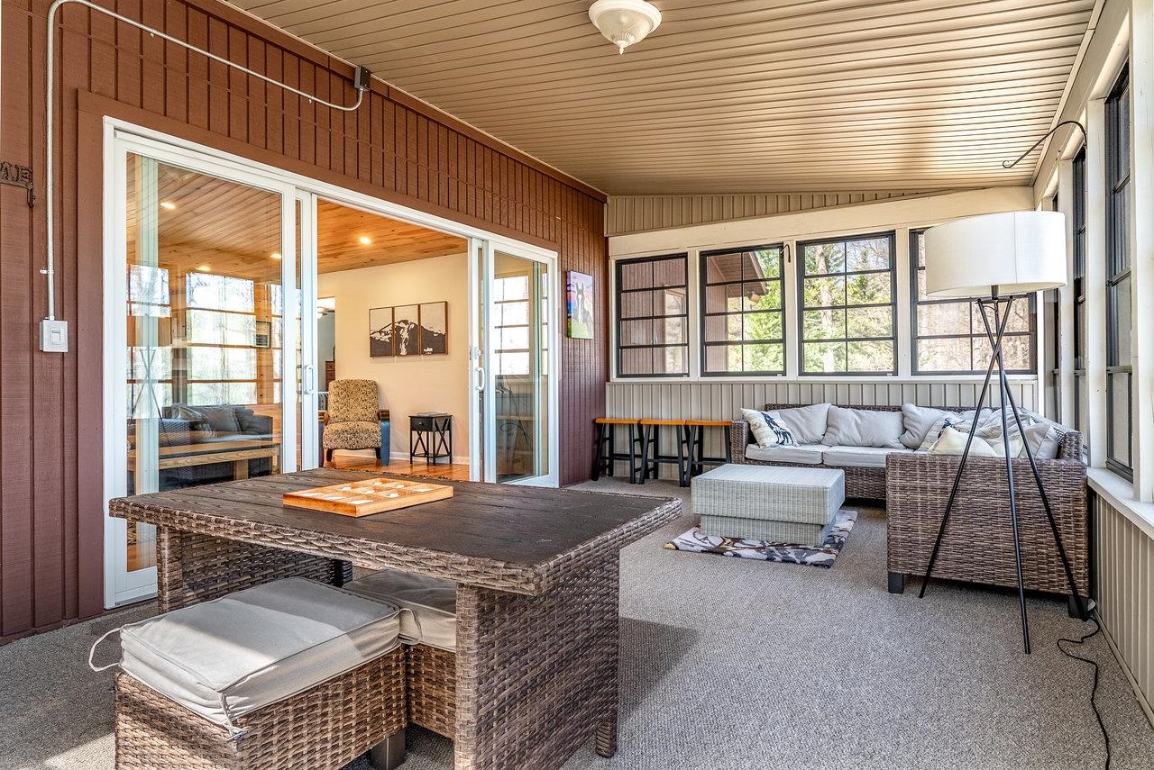 2829 LANIER LN