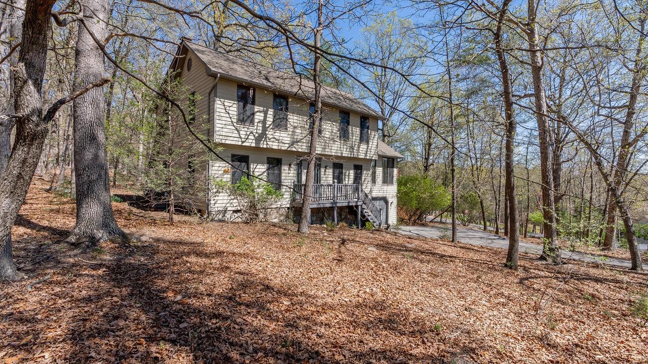 253 ELK LN