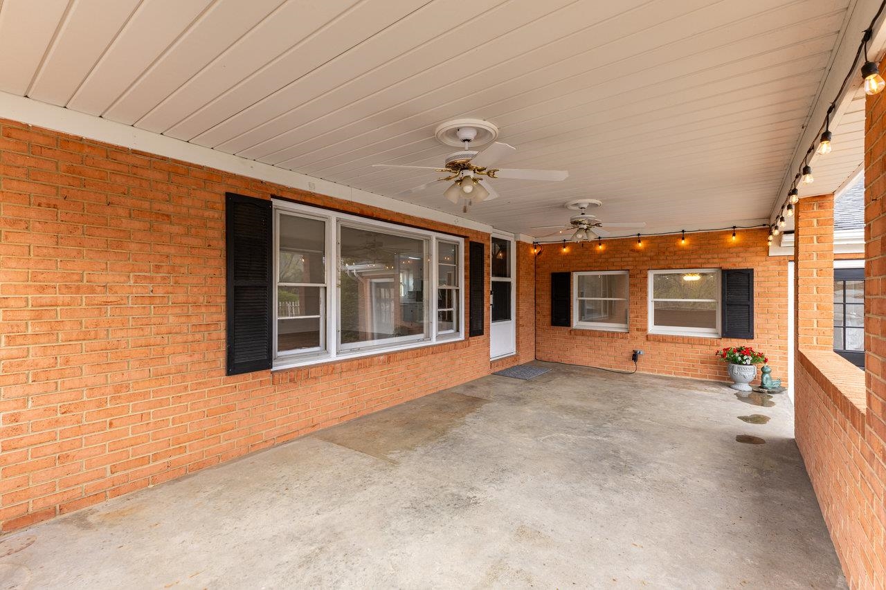 10370 SPOTSWOOD TRL