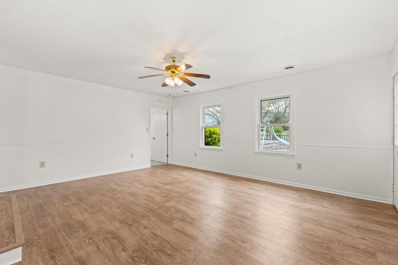 10370 SPOTSWOOD TRL