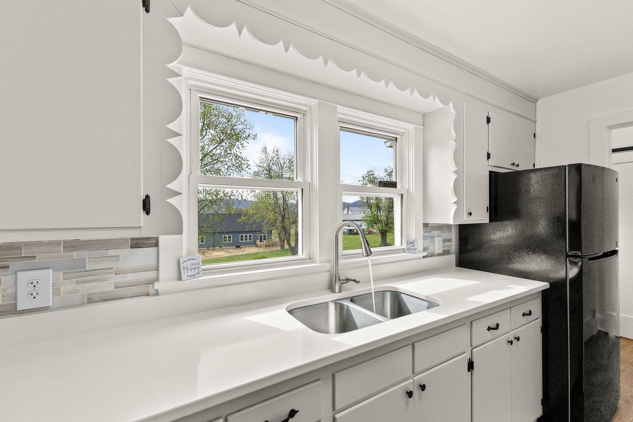 10370 SPOTSWOOD TRL