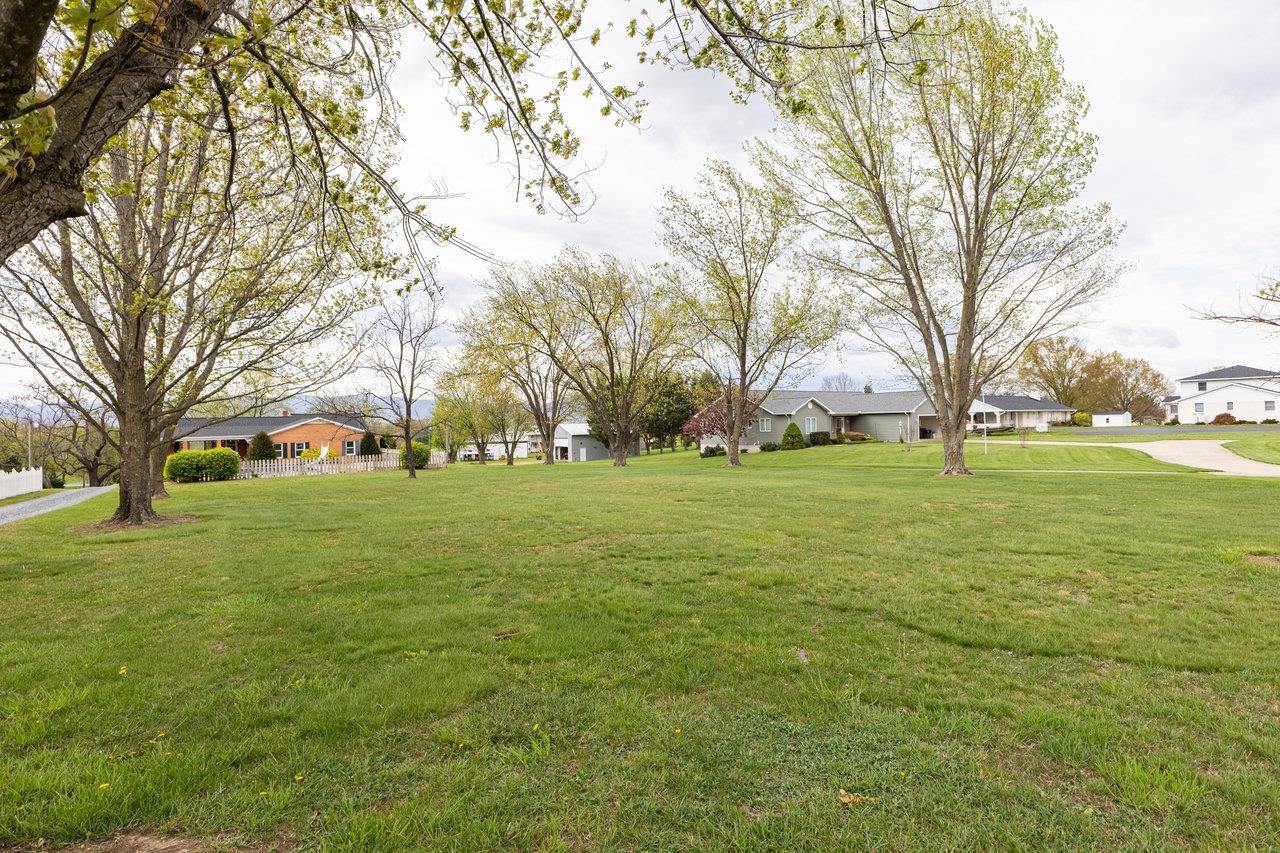 10370 SPOTSWOOD TRL