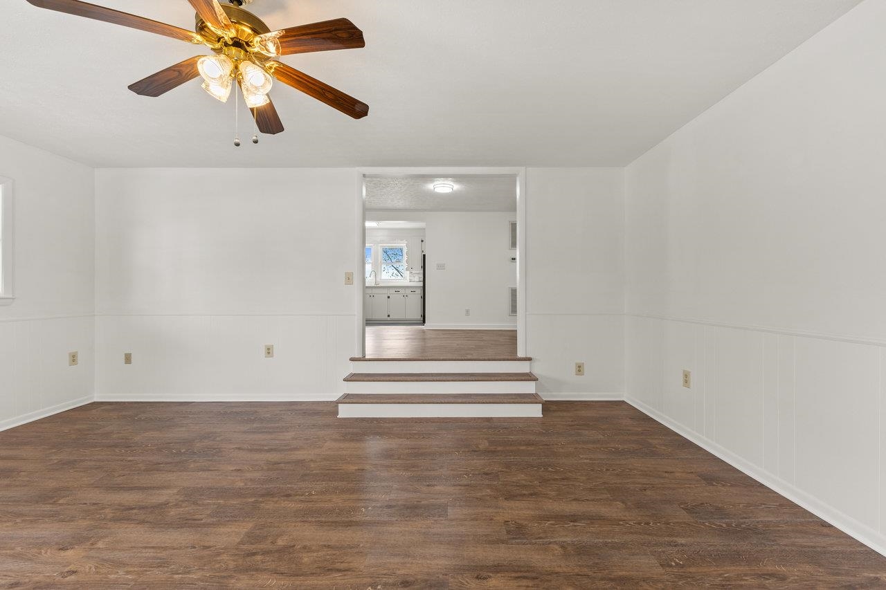 10370 SPOTSWOOD TRL