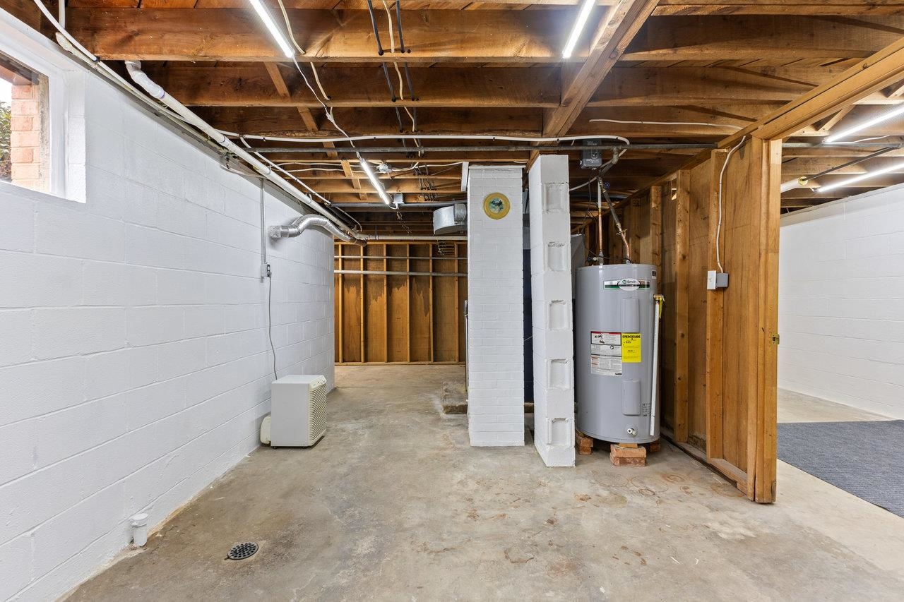 10370 SPOTSWOOD TRL