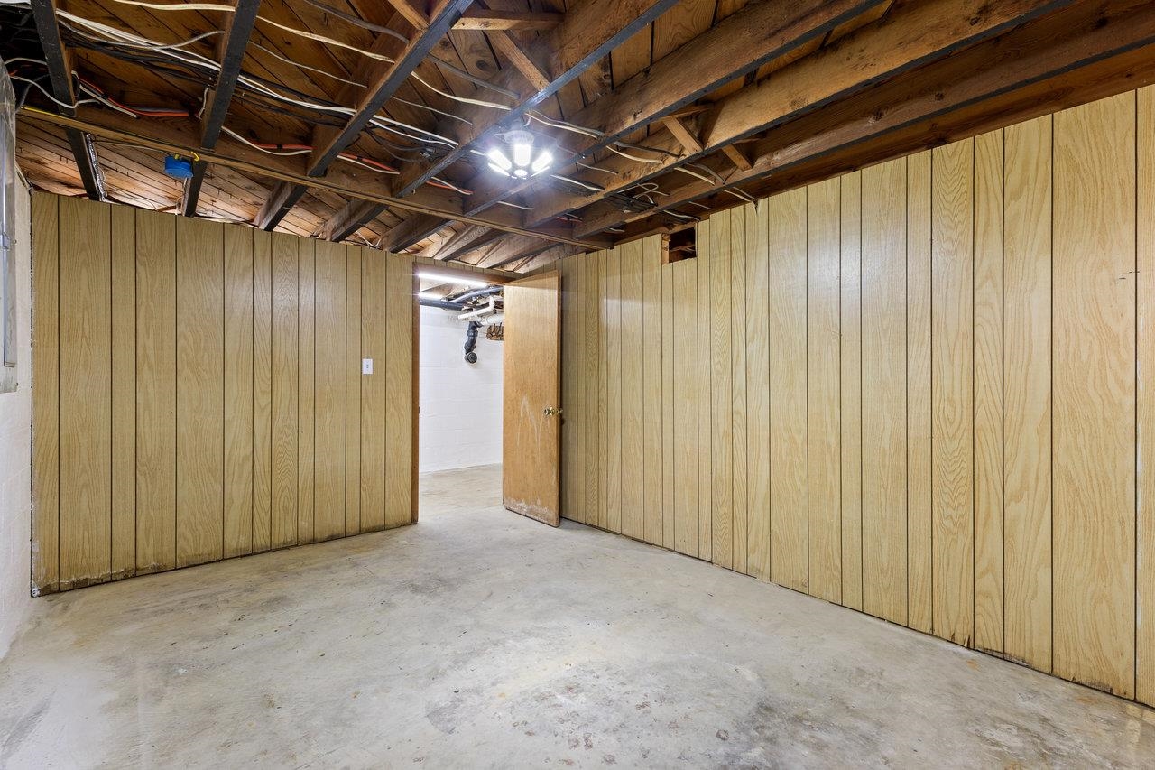 10370 SPOTSWOOD TRL