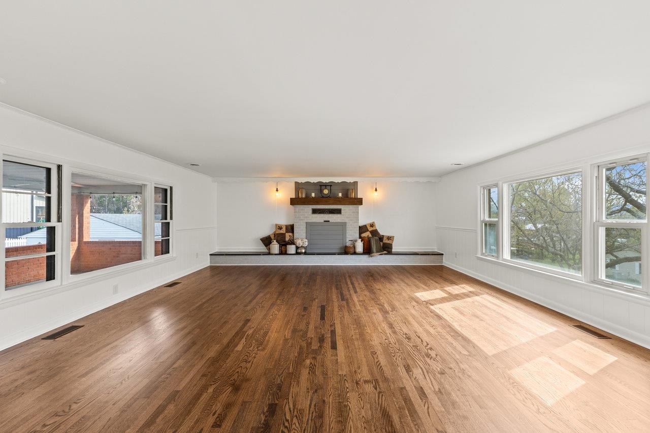 10370 SPOTSWOOD TRL