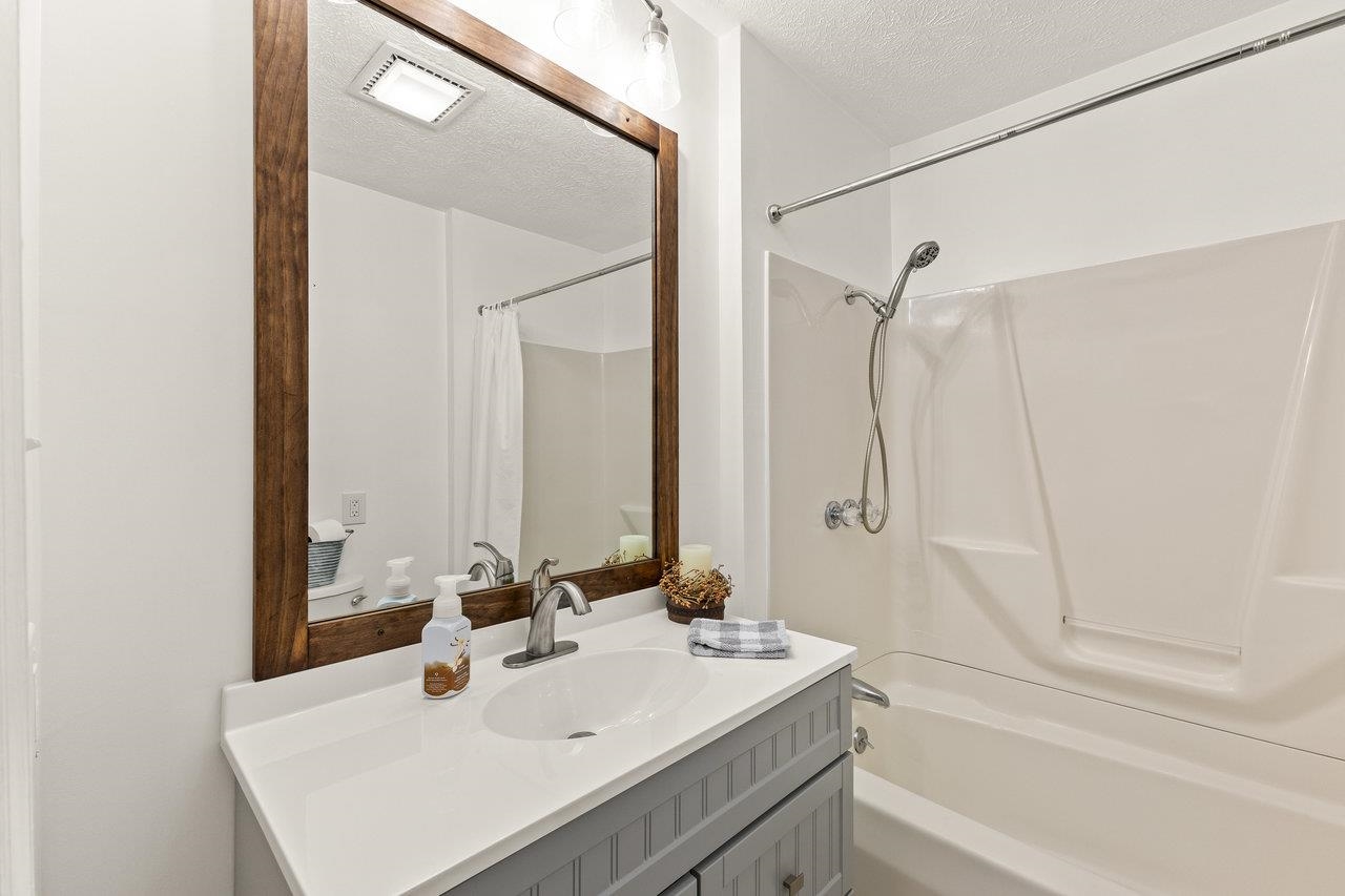 10370 SPOTSWOOD TRL