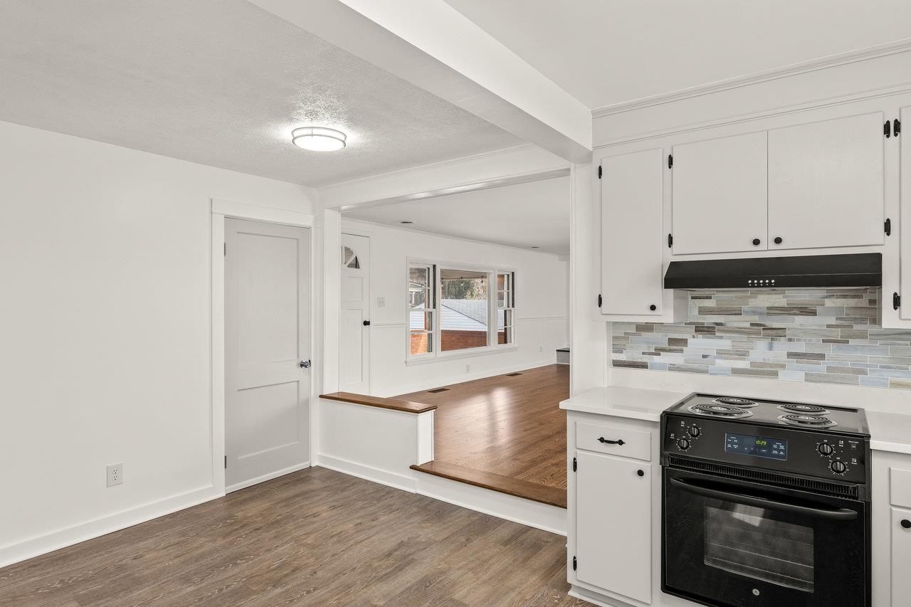10370 SPOTSWOOD TRL