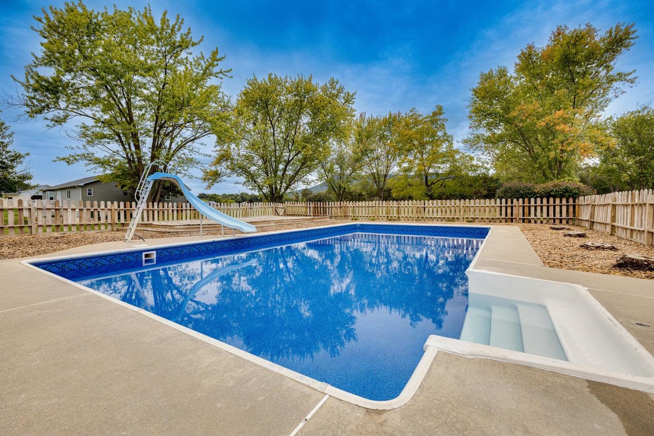 10370 SPOTSWOOD TRL