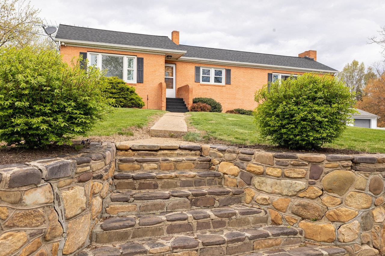 10370 SPOTSWOOD TRL