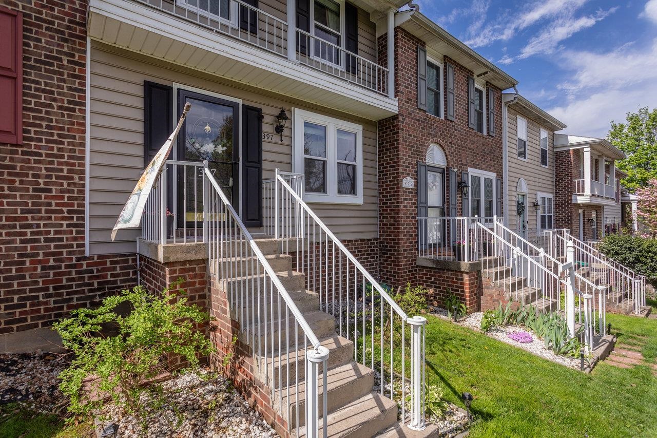 397 MT CRAWFORD AVE