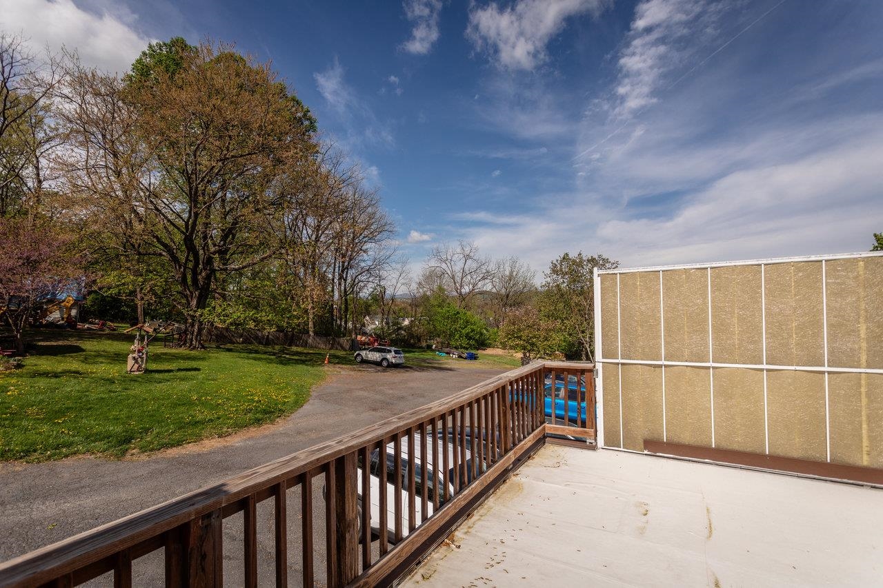 397 MT CRAWFORD AVE