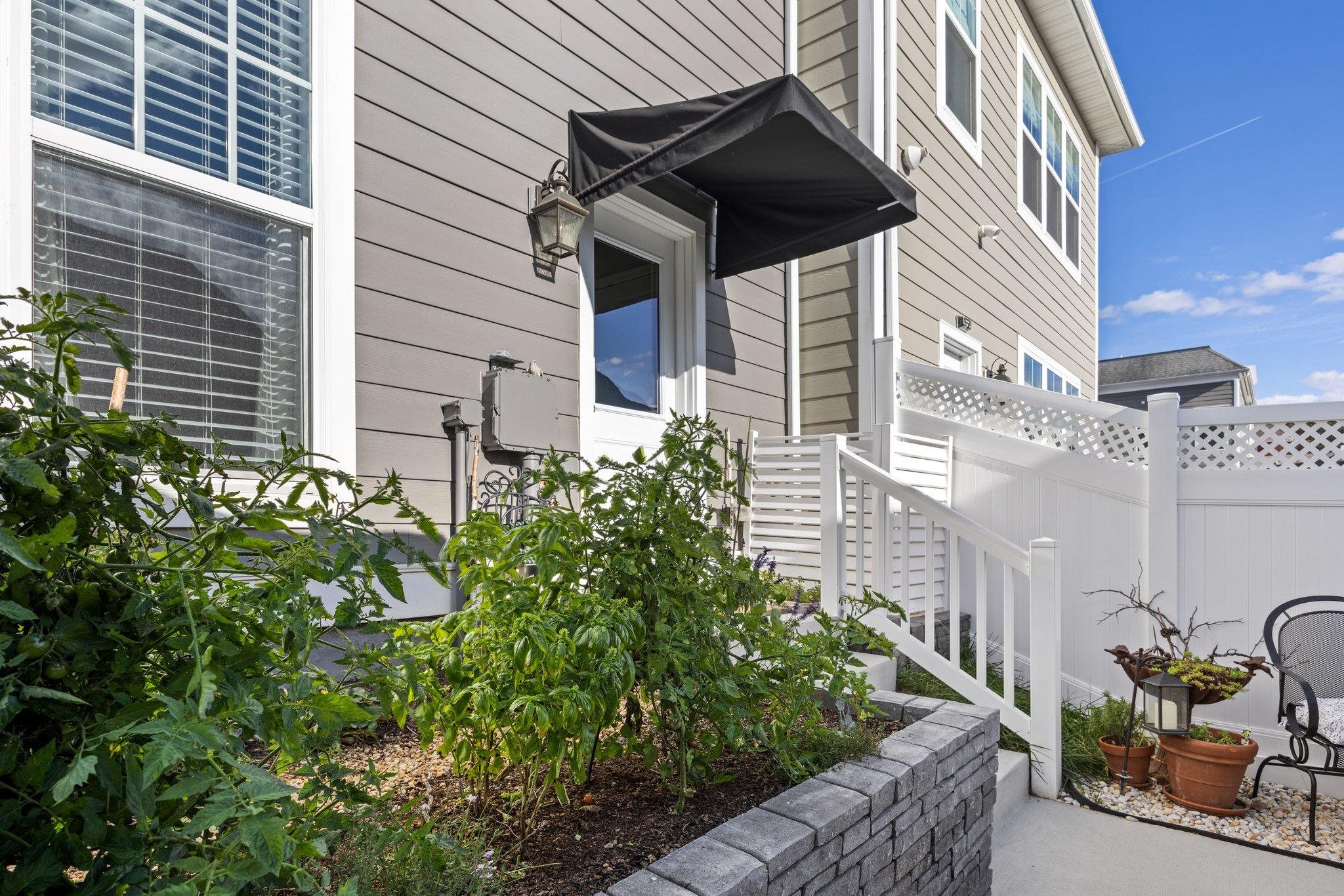 3330 CHARLESTON BLVD