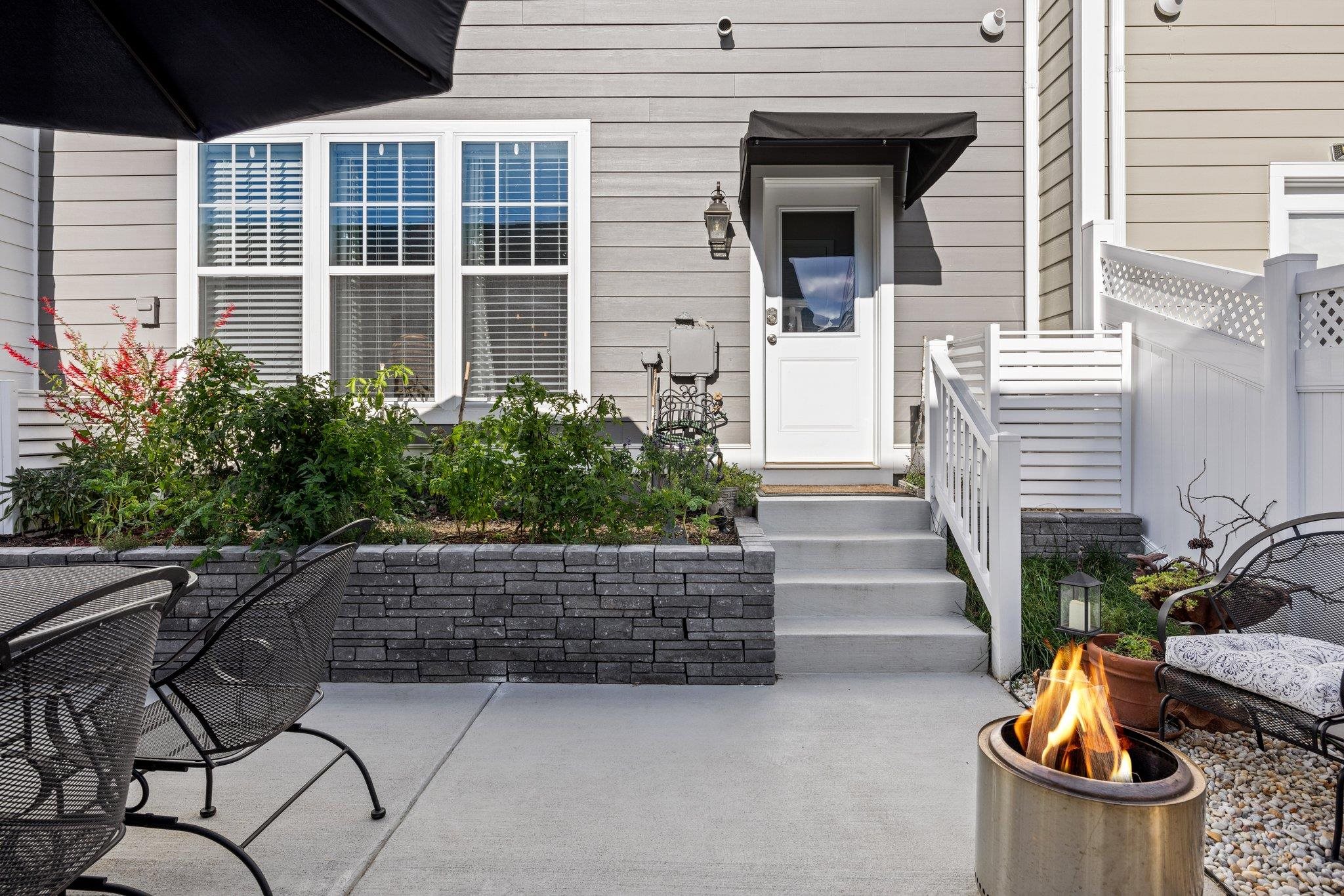 3330 CHARLESTON BLVD