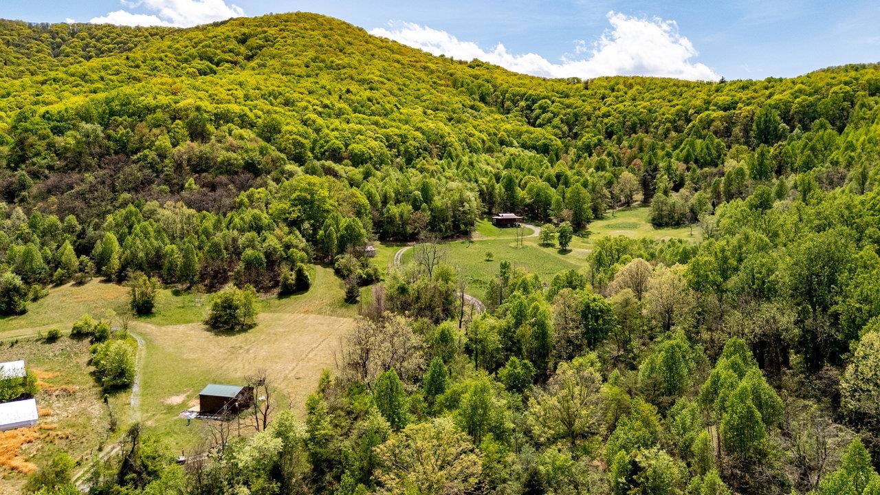 1797 CUBBAGE HOLLOW RD