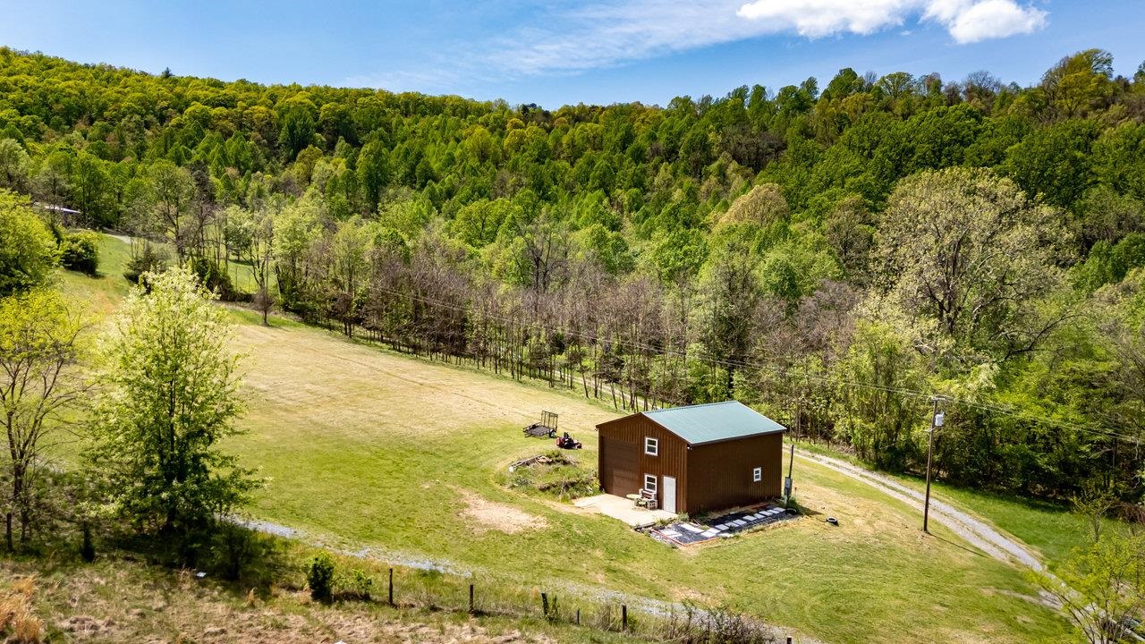 1797 CUBBAGE HOLLOW RD