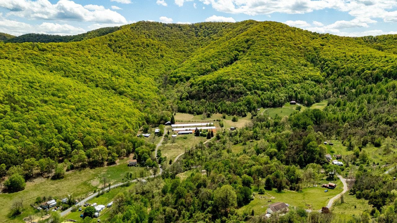 1797 CUBBAGE HOLLOW RD