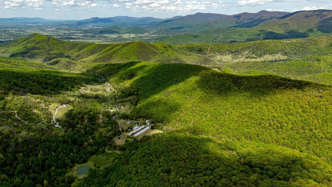 1797 CUBBAGE HOLLOW RD