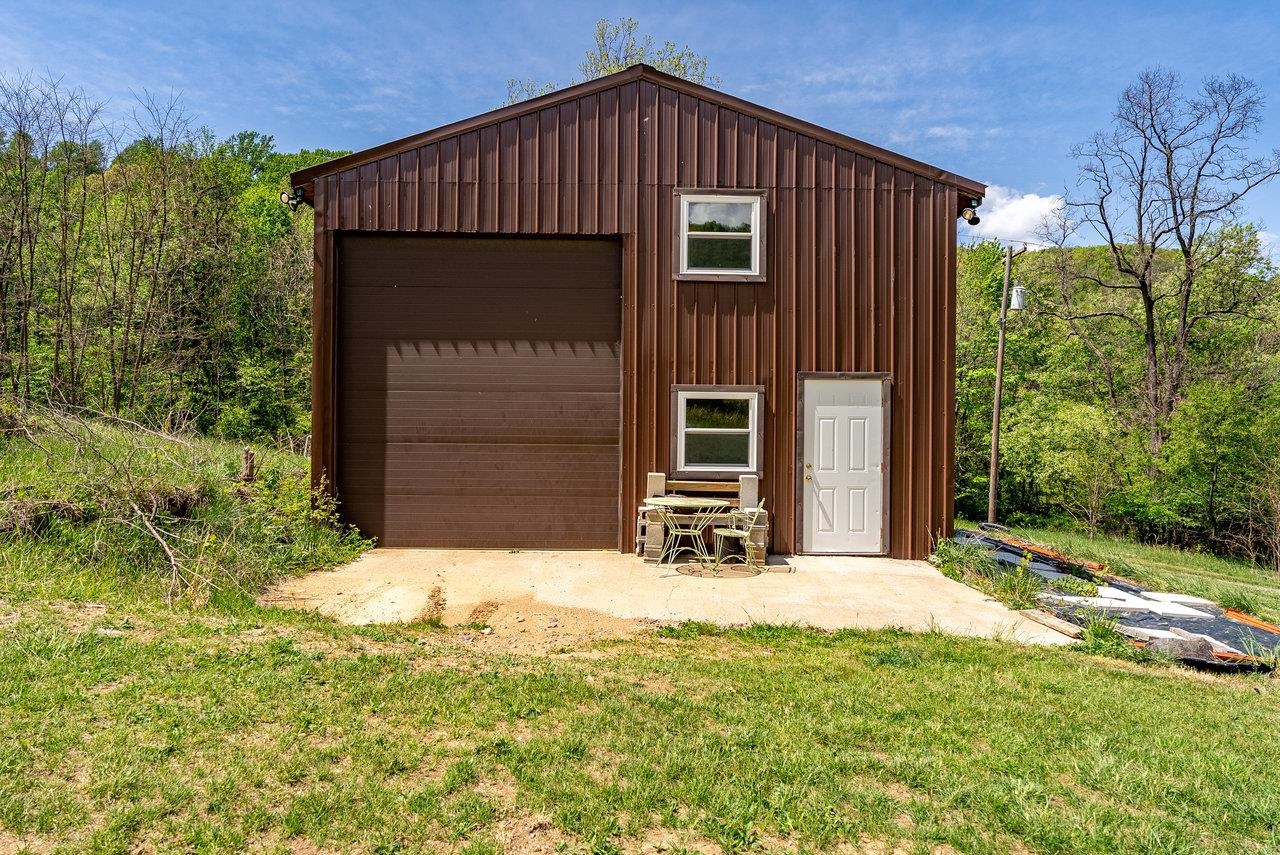 1797 CUBBAGE HOLLOW RD