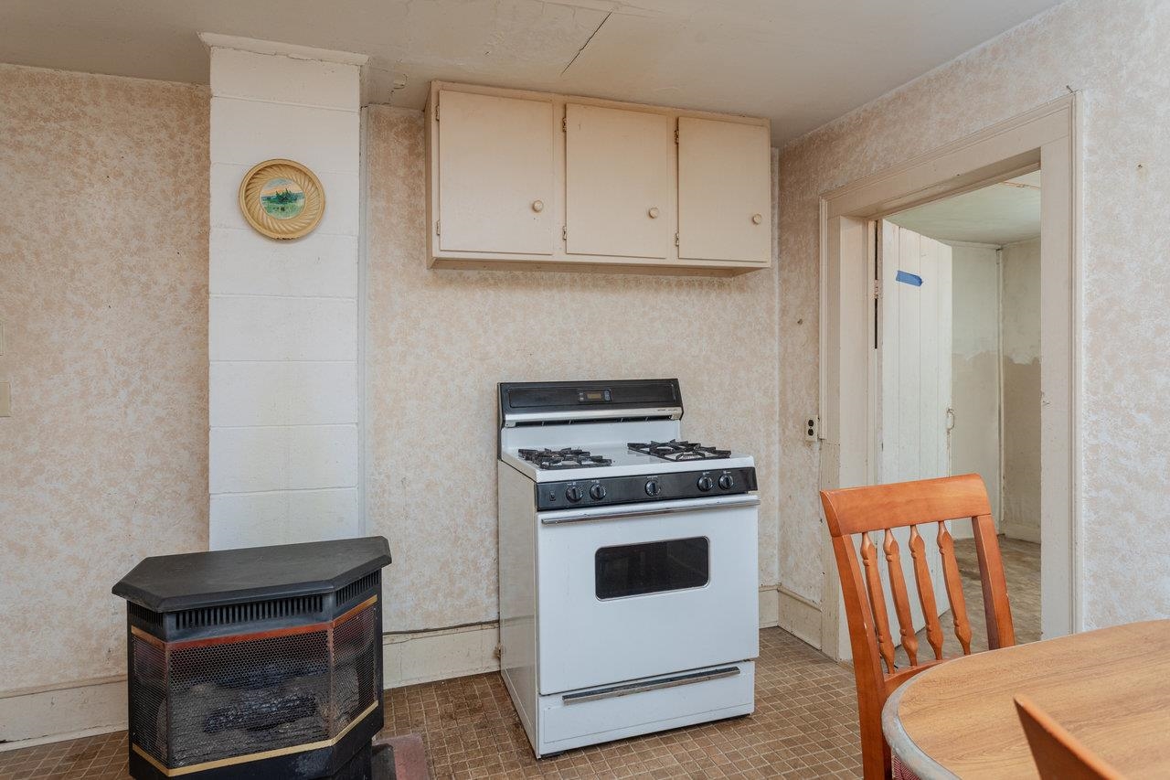 56 GRINDSTONE RD