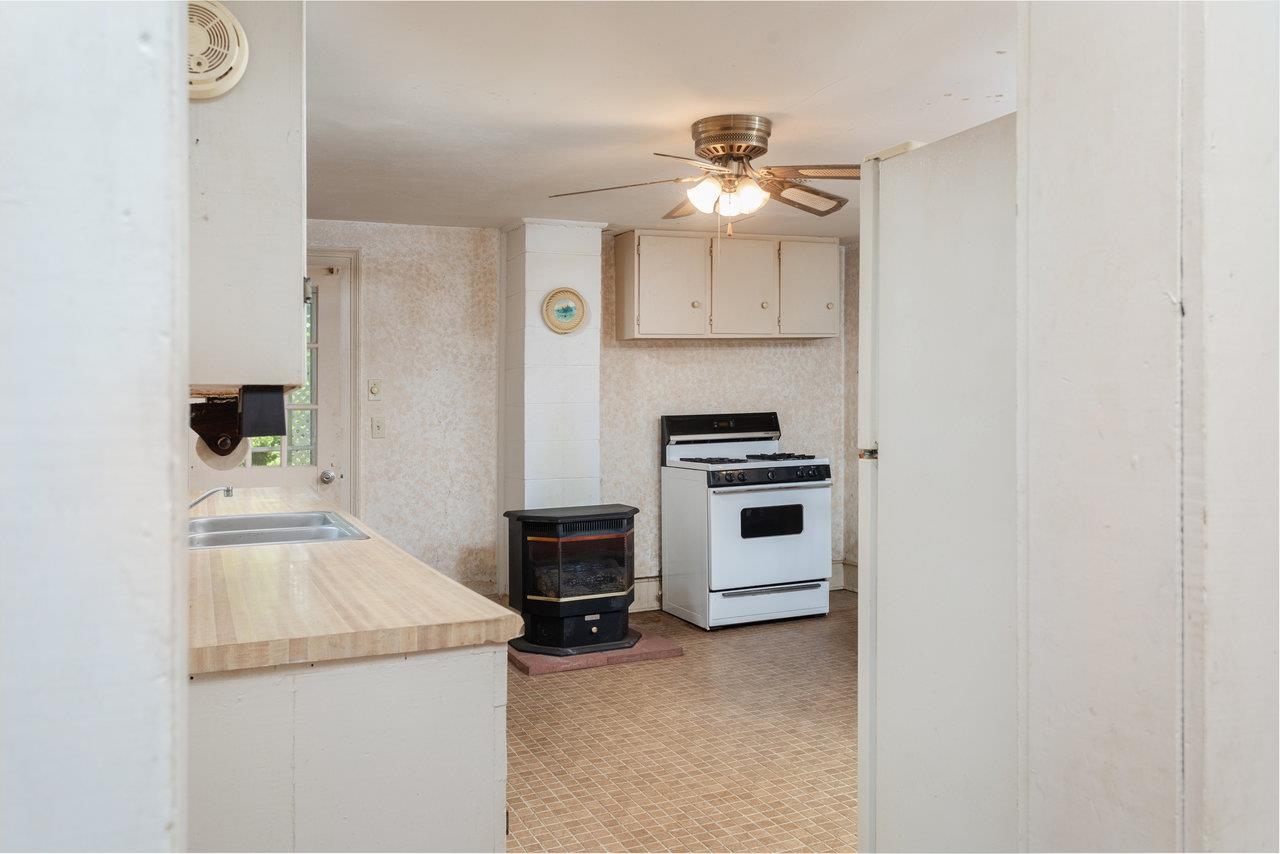 56 GRINDSTONE RD