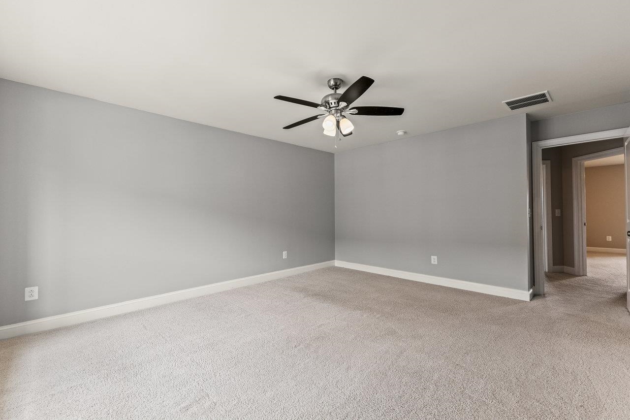 3215 CHARLESTON BLVD