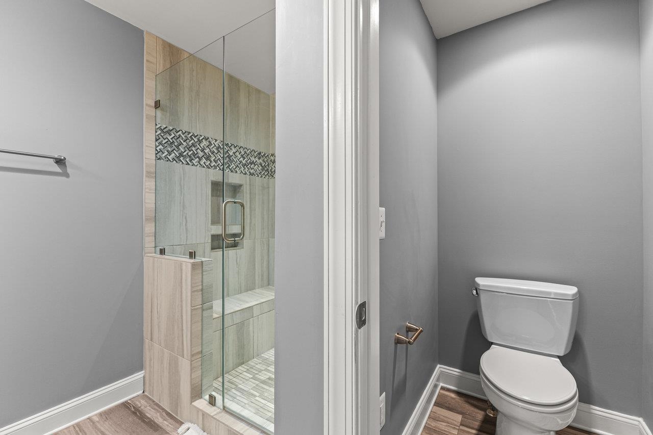 3215 CHARLESTON BLVD