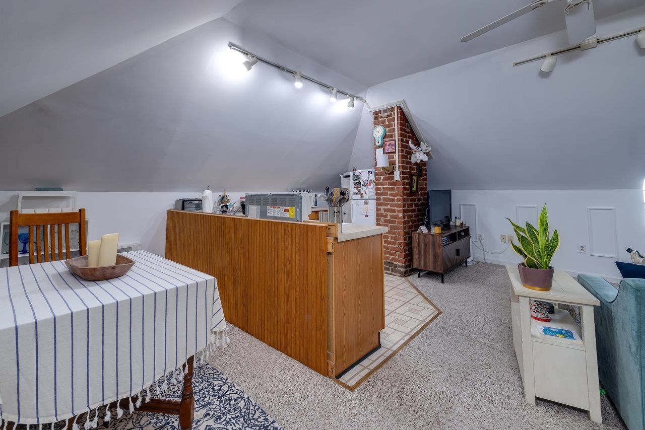 289 NEWMAN AVE