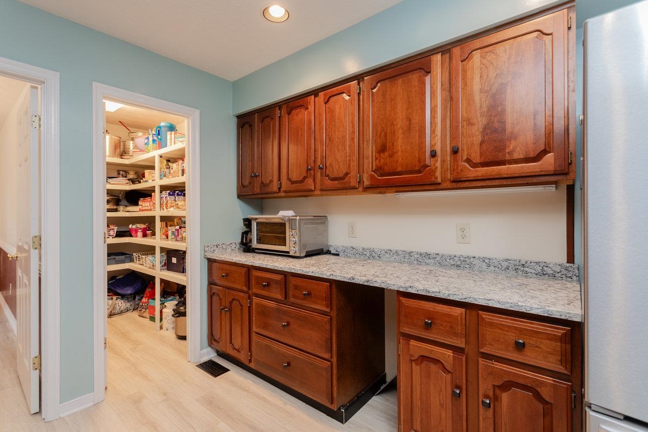 1492 CUMBERLAND DR