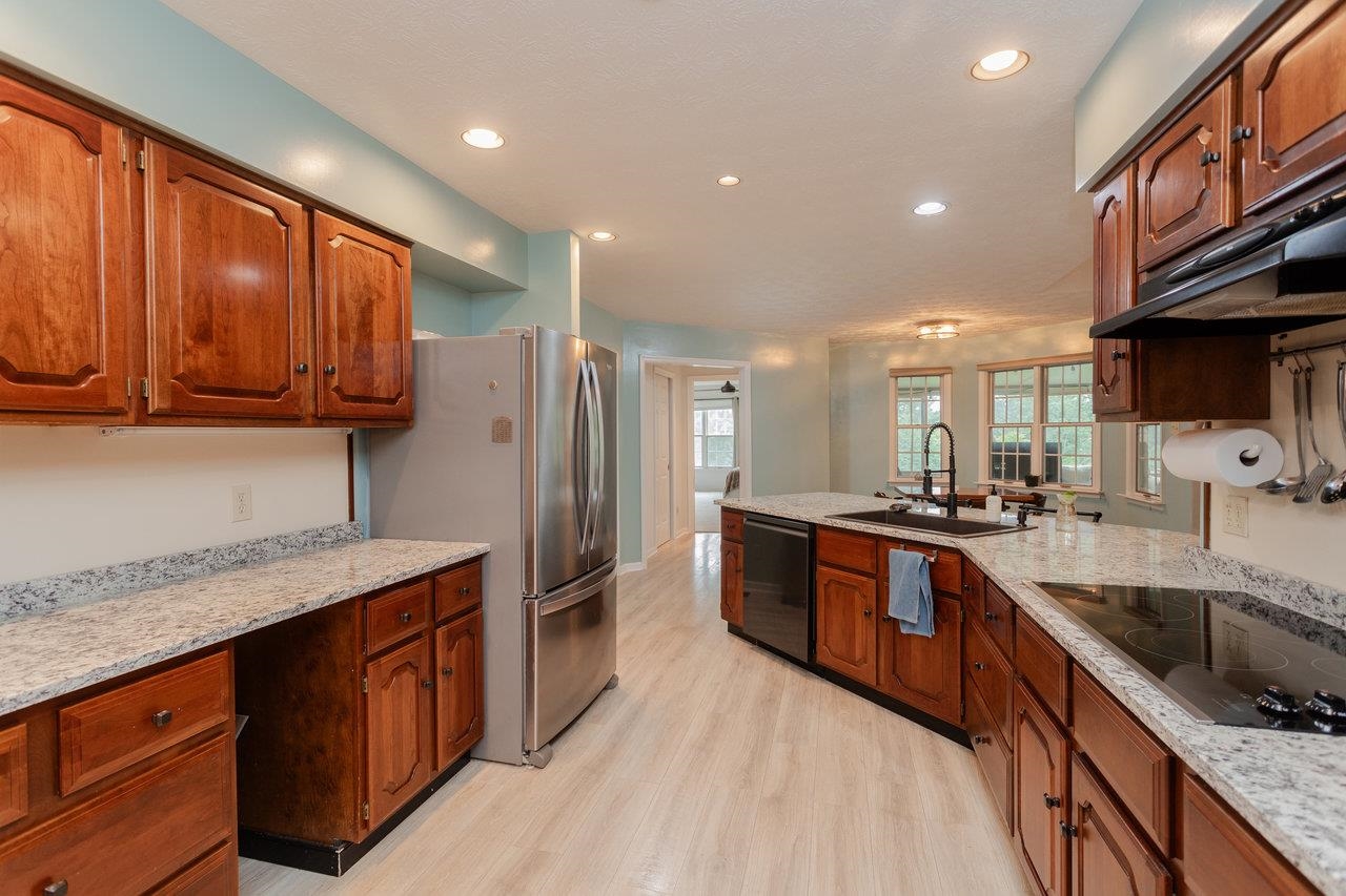 1492 CUMBERLAND DR