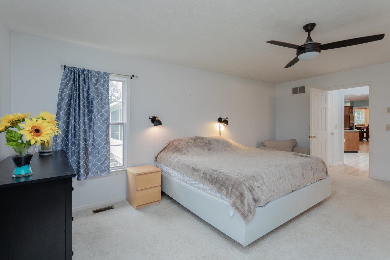 1492 CUMBERLAND DR