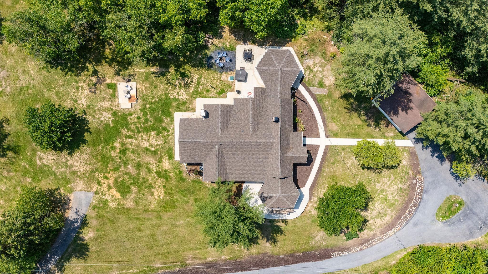 2003 RINACAS CORNER RD