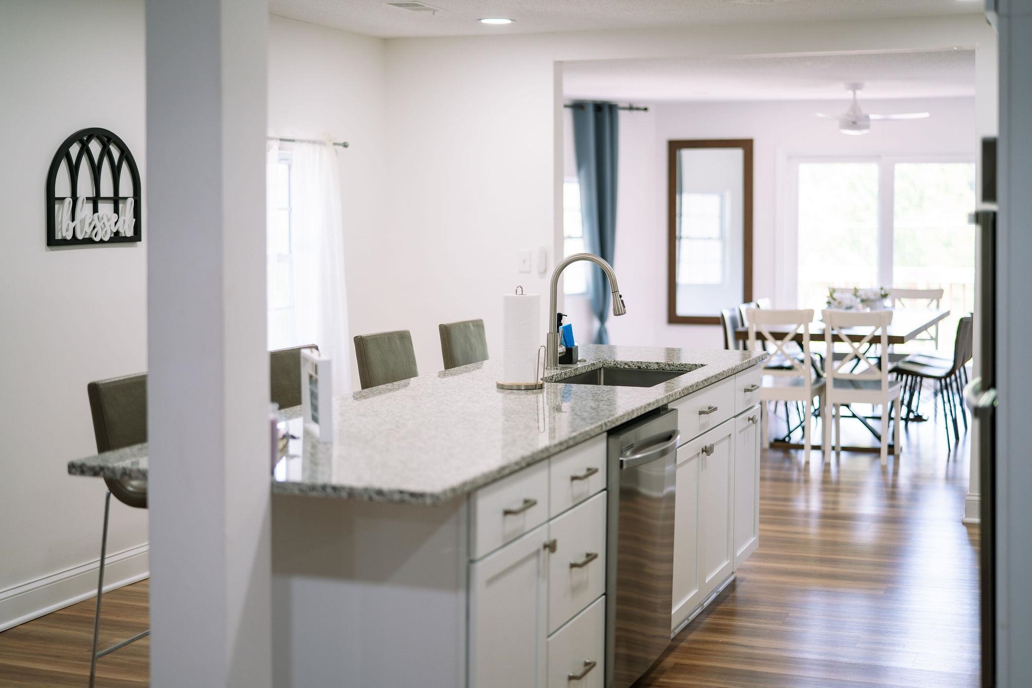 2003 RINACAS CORNER RD