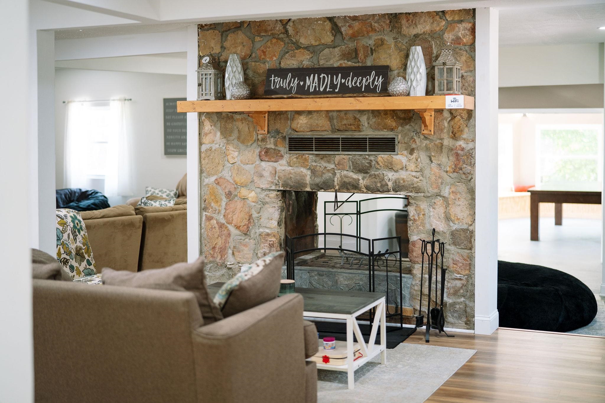 2003 RINACAS CORNER RD