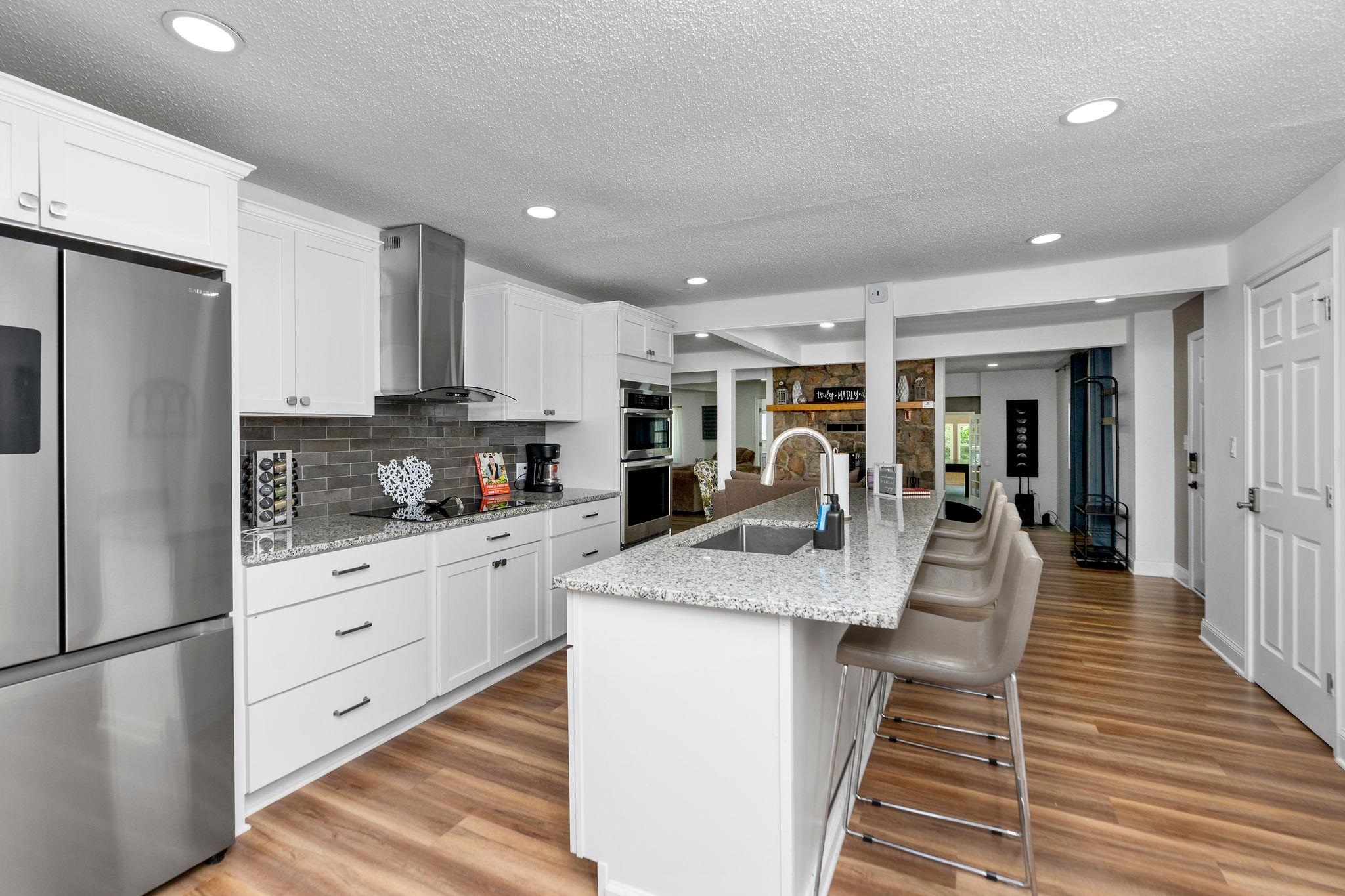 2003 RINACAS CORNER RD