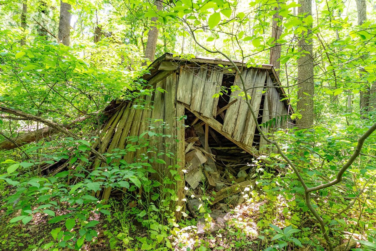 2410 MAUZY ATHLONE RD