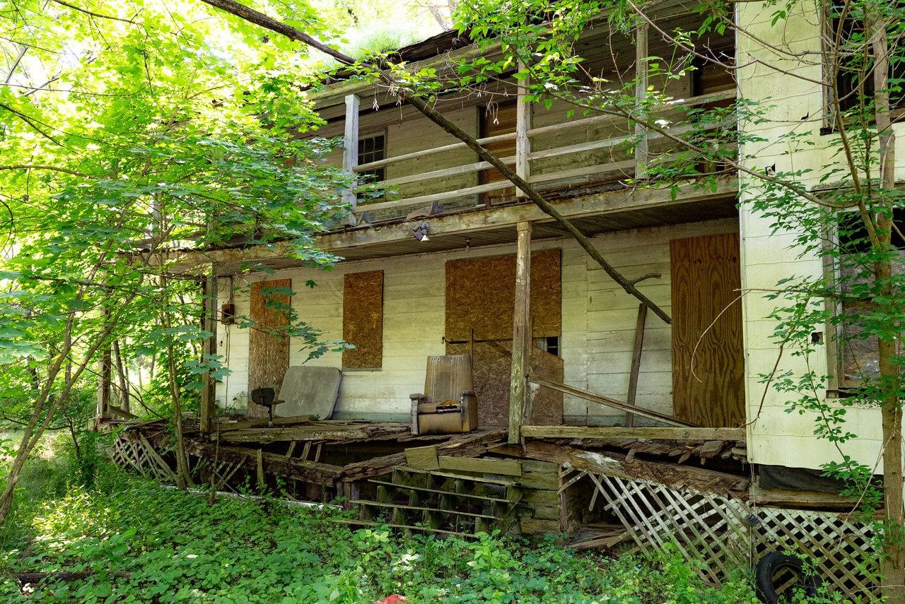 2410 MAUZY ATHLONE RD