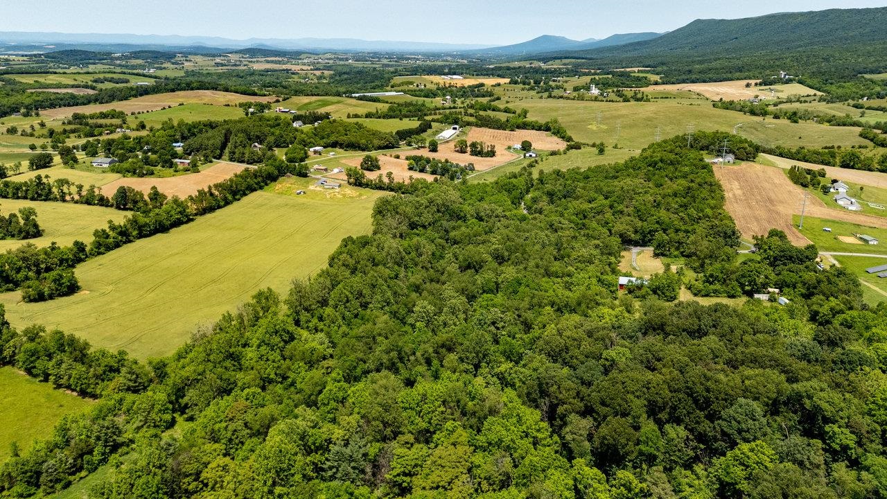 2410 MAUZY ATHLONE RD