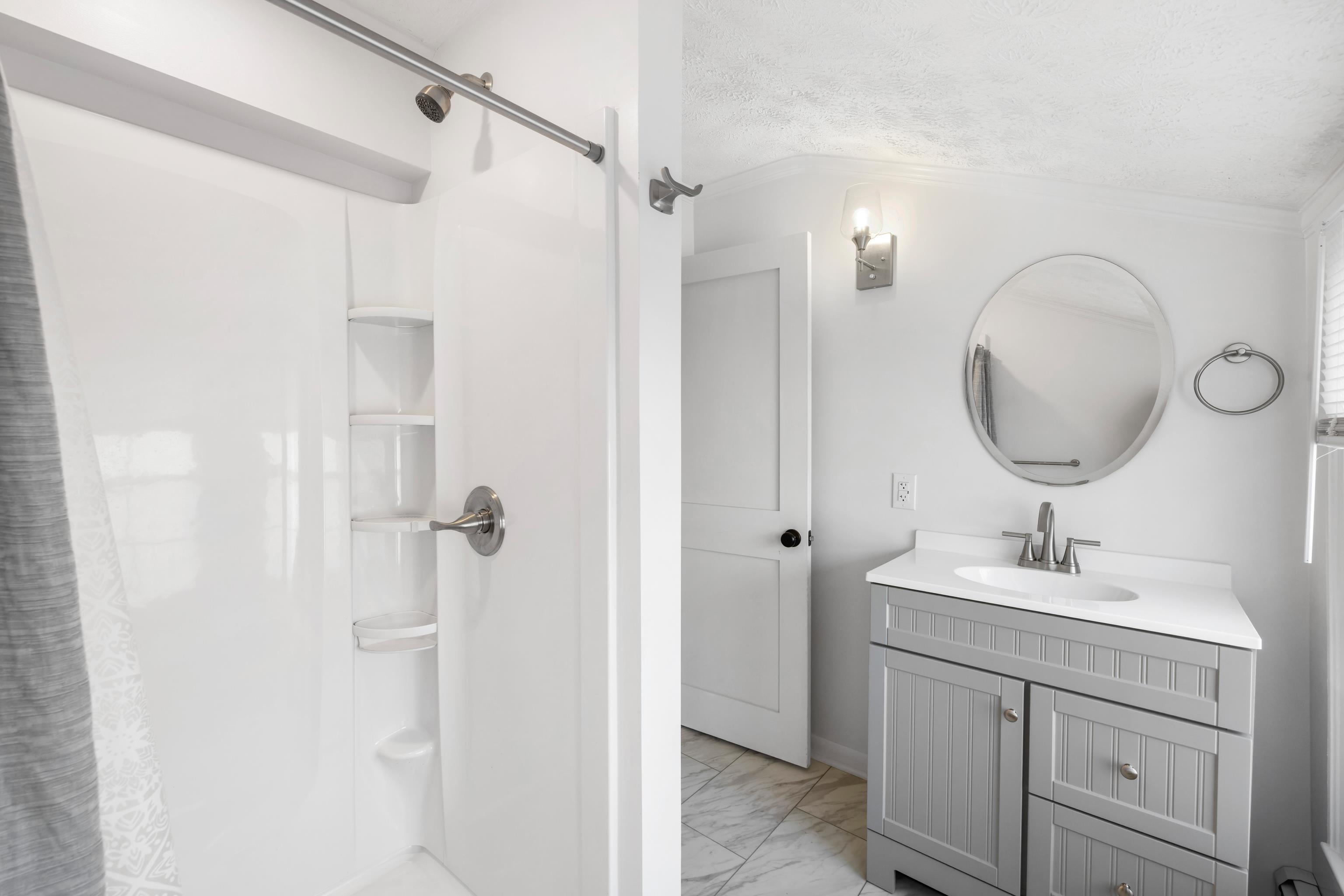 887 NATURAL CHIMNEYS RD