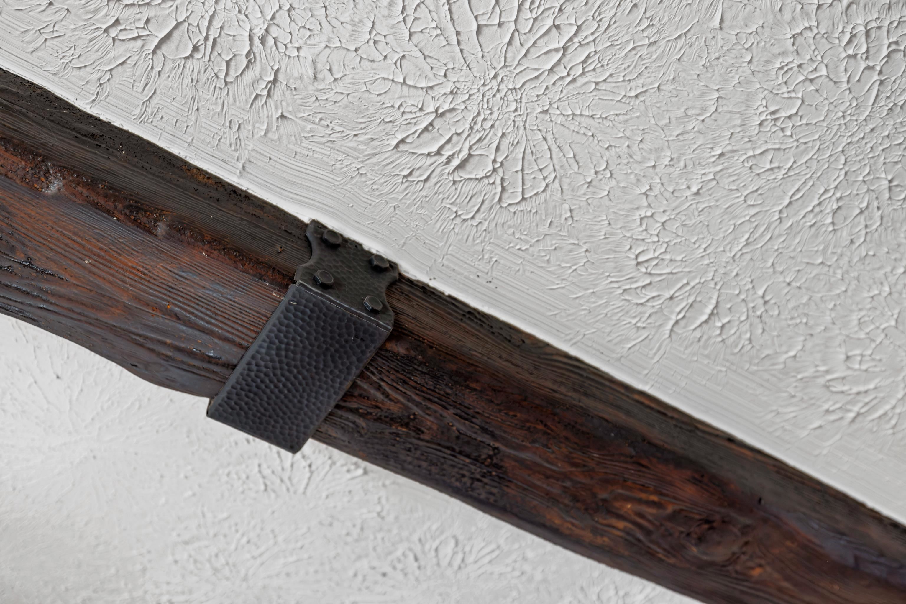 887 NATURAL CHIMNEYS RD