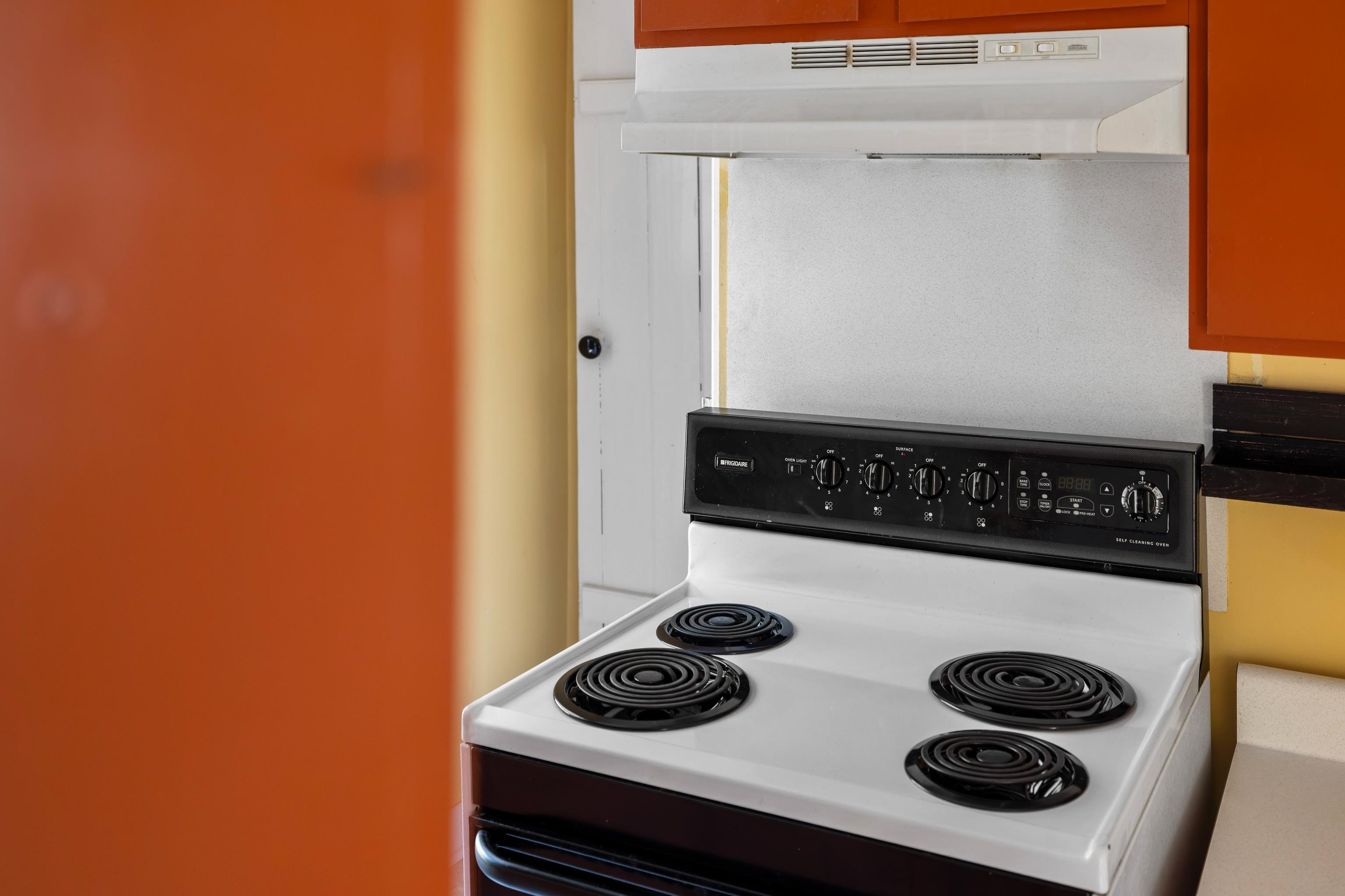 887 NATURAL CHIMNEYS RD