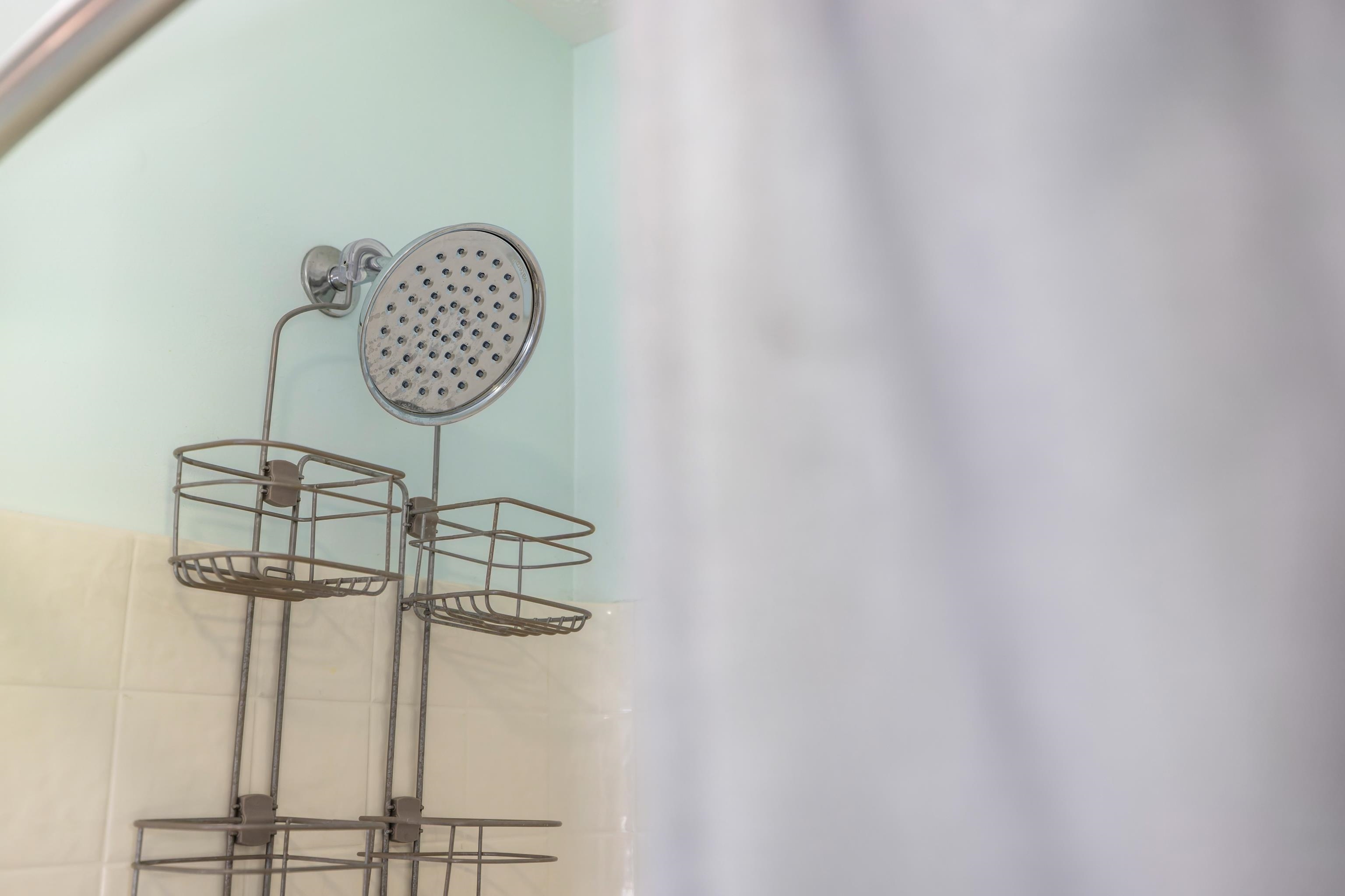 887 NATURAL CHIMNEYS RD