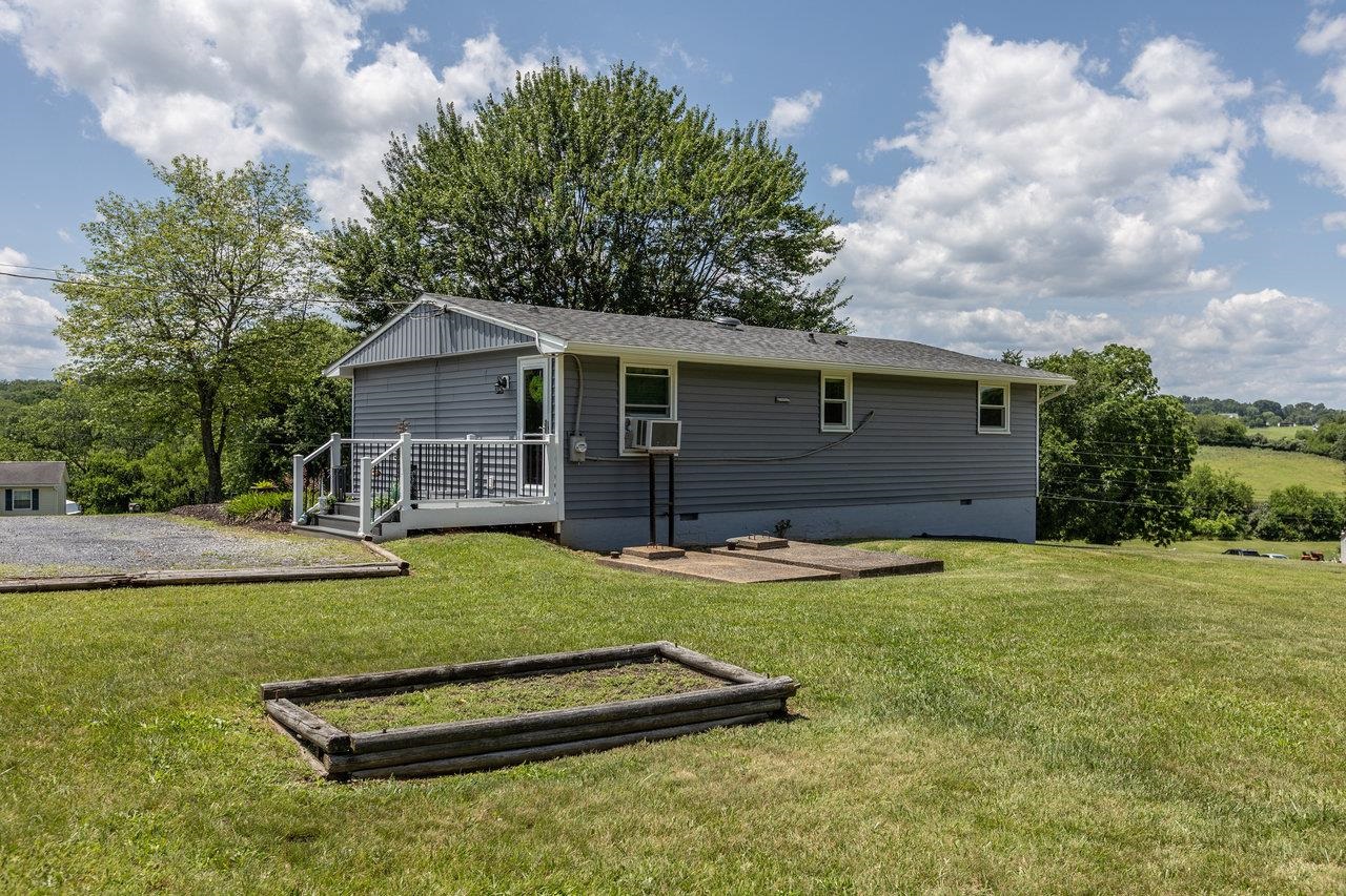 3307 OAK RIDGE RD