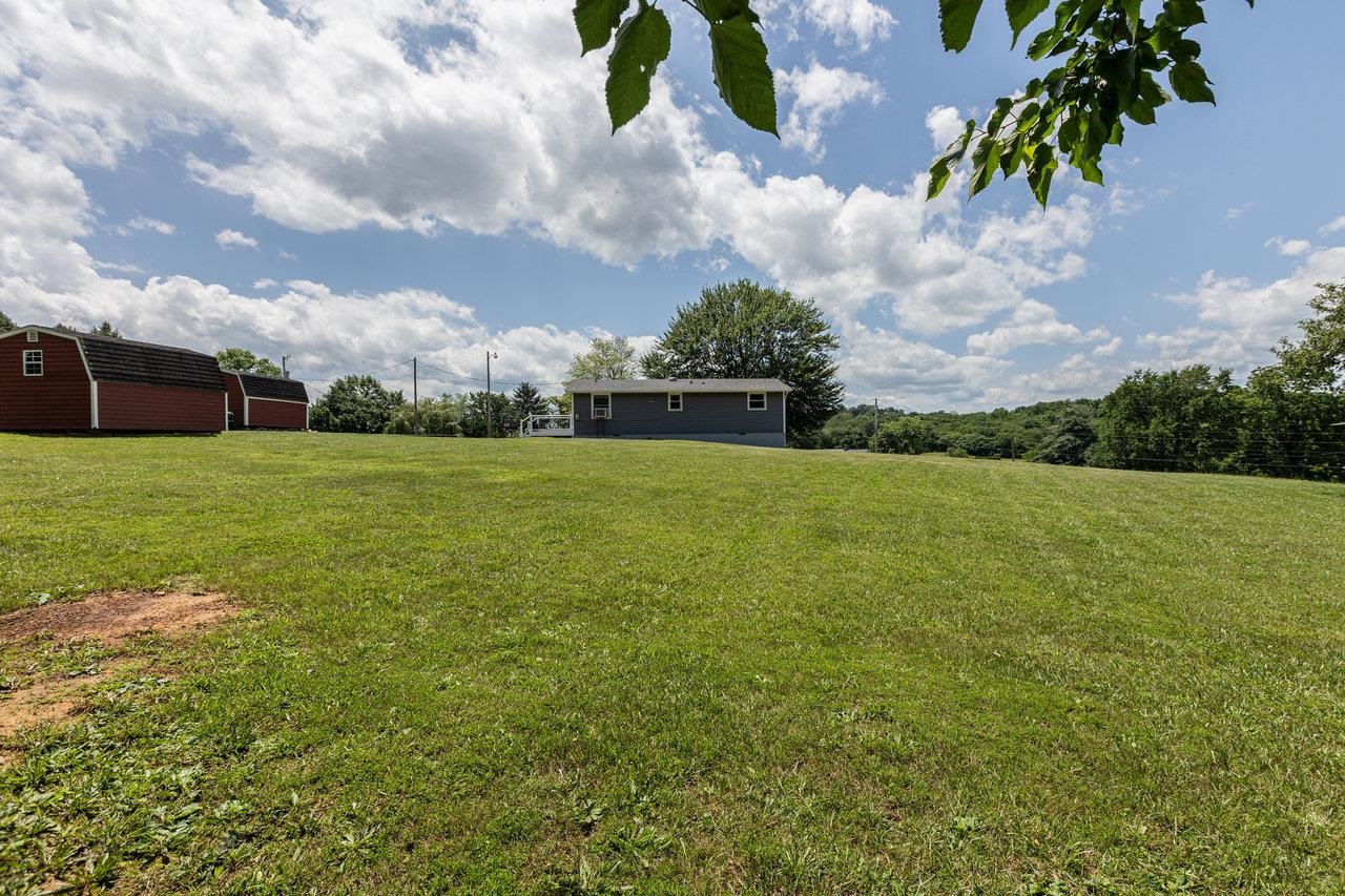 3307 OAK RIDGE RD