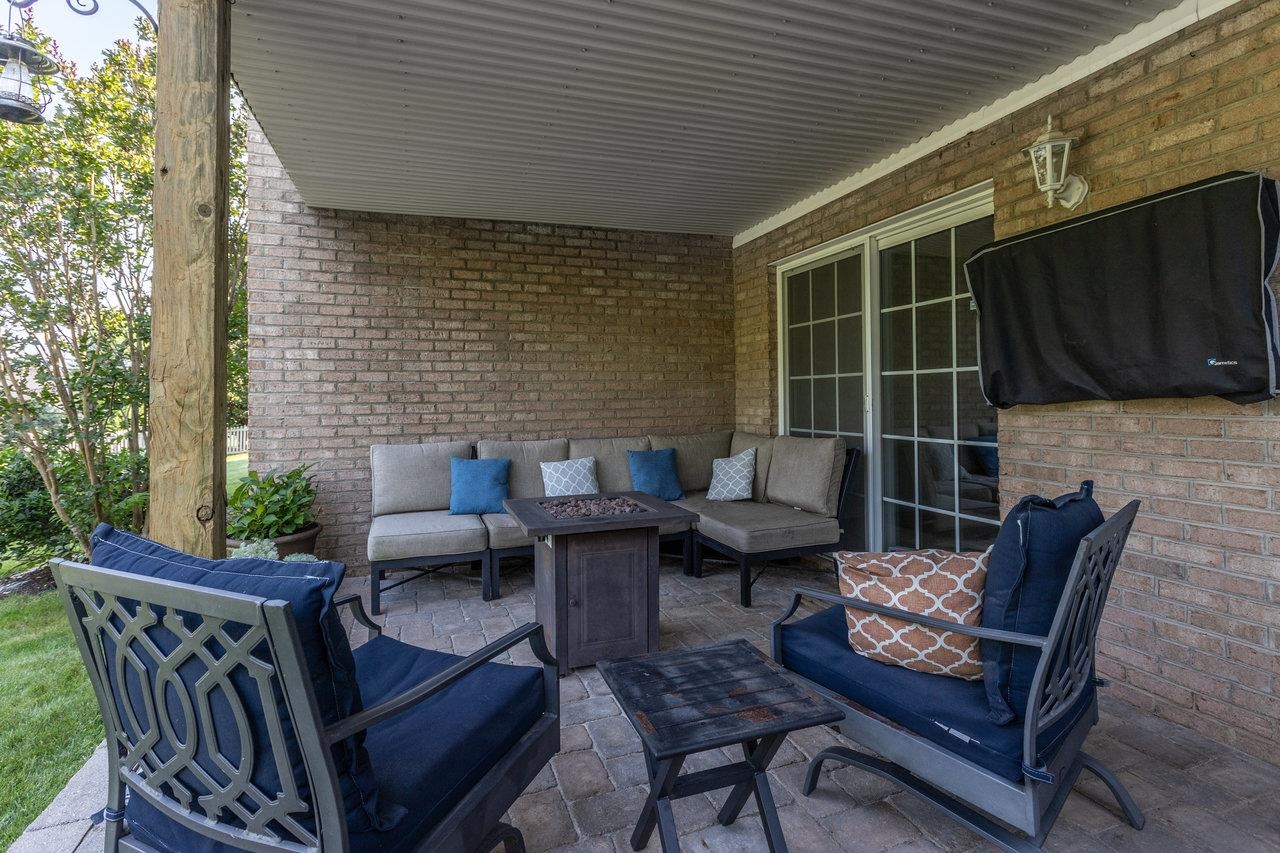 41 CAMBRIDGE CIR