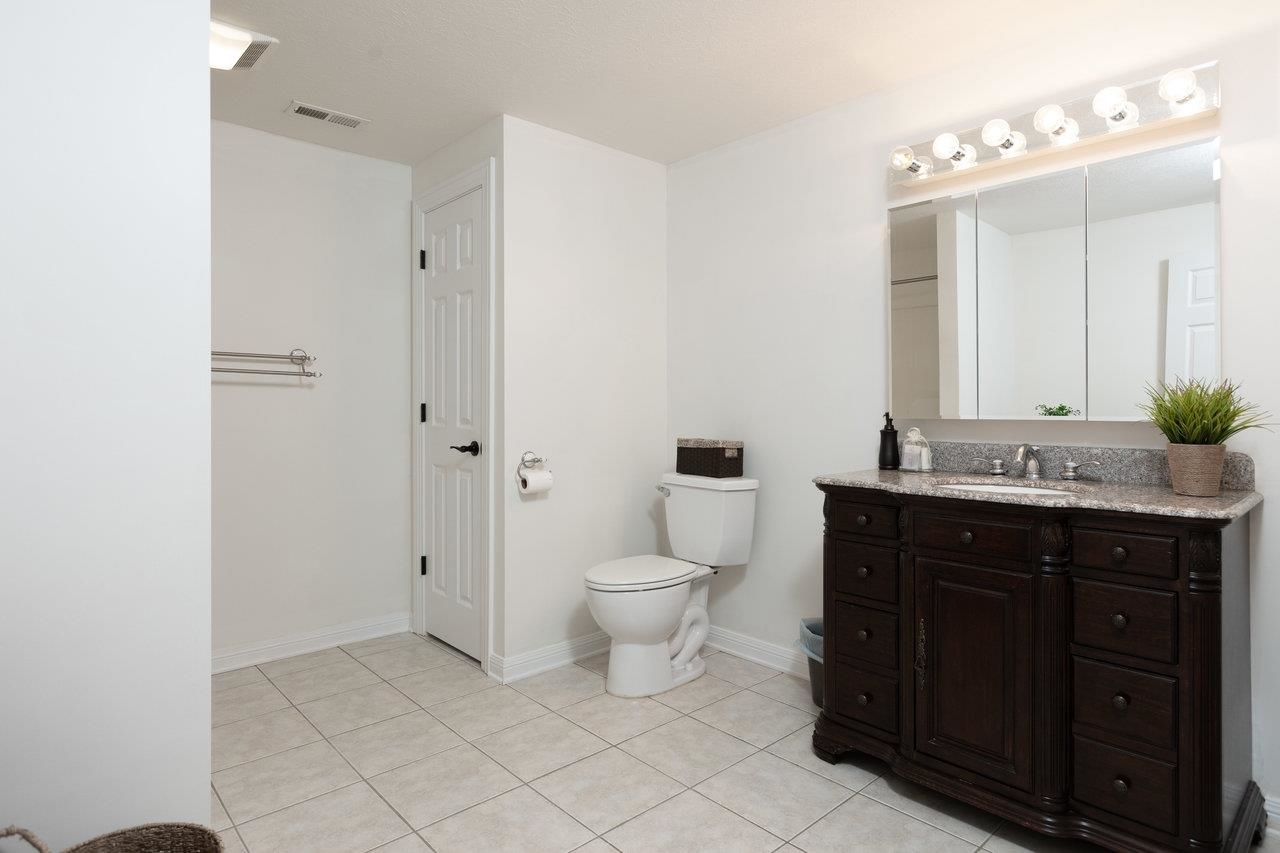 41 CAMBRIDGE CIR